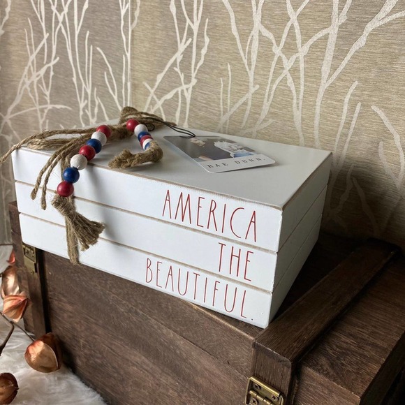 RAE DUNN FARMHOUSE HOME DECOR TABLE TOP AMERICA 4TH JULY USA GARLAND NEW RD HTF - Picture 5 of 6